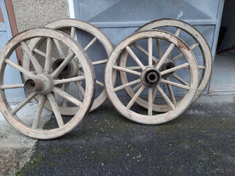 Predám vozové kolá