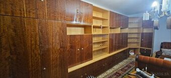 Obyvacia stena.masiv