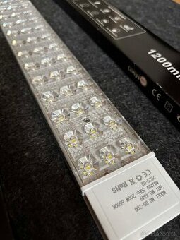 LED svietidlo / lampa 120 cm – vysoký výkon 200 W