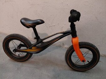 Detské odrážadlo Lionelo Bart Air – nafukovacie kolesá