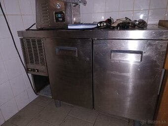 Predám chladiaci stôl nerezový
