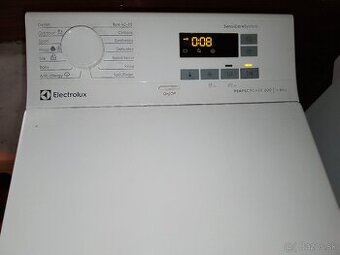 Práčka Electrolux