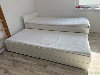 Posteľ IKEA s rozkladom a matracami