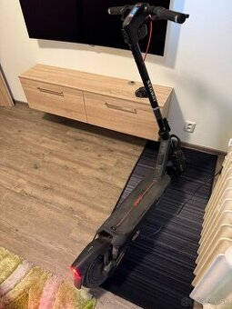 Predám elektrickú kolobežku Segway Max G3