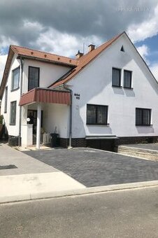 Na predaj dvojgeneračný rodinný dom Dubnica nad Váhom, Botto