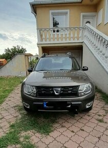 Dacia Duster 1.6 SCe 4x2 Blackshadow