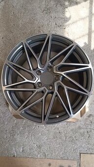 R18 5x112 mm ALU disky KESKIN