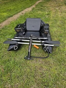 Savage gear belly boat pro-motor 180cm