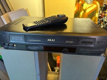 Videorekorder AKAI VS-G511EDG