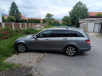 Mercedes C220 CDI Combi (Zadretý motor)