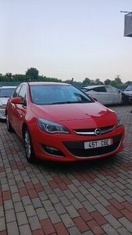 Opel Astra J