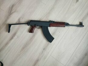 Samopal vzor 58, sklopka (strieľa dávkou alebo jednotlivo)