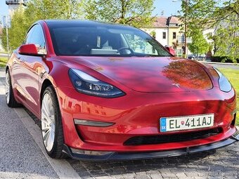 Tesla model 3 long range