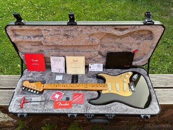 Fender American Ultra Stratocaster 2021 – Texas Tea