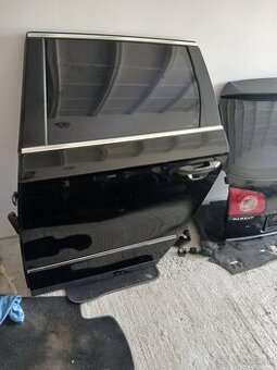 Predám Zadné pravé a ľavé dvere Lc9x Combi