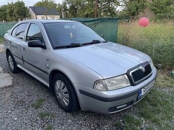 Škoda Octaviu 1.4 benzin 16V R.v 2002