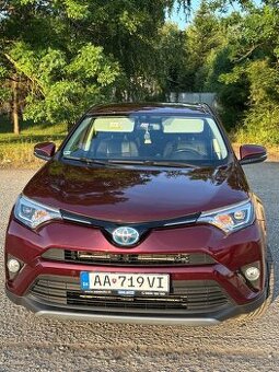Toyota RAV4 Hybrid AWD 114kW Executive – 4x4
