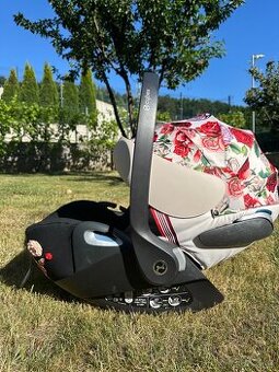 Cybex autosedačka Spring blossom