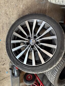 Predam kompletnú letnú sadu R18 Mercedes W447,W639