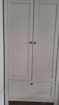 Skriňa Sundvik Ikea