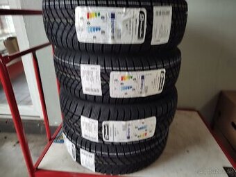 4ks nove zimne pneu 185/60R15