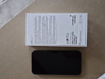 Predám Apple iPhone 13 128 GB Green a Apple Watch series 7
