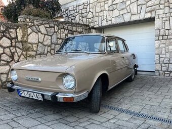 Škoda 100
