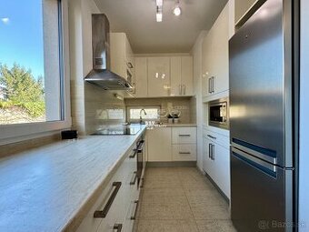 Na prenájom zariadený rodinný dom v tichej lokalite neďaleko