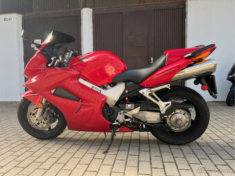 HONDA VFR800 2002