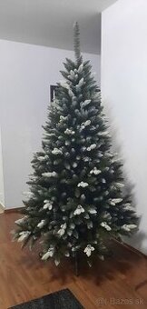 Vianočný stromček umelý 220cm Smrek Yukon