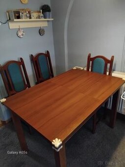 Jedálenský set