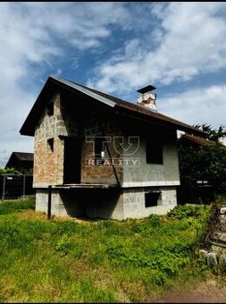 Rekreačný klenot pri Dunaji-rozostavaný domček v...