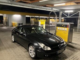 Mercedes Benz cls 320 cdi