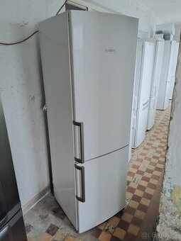 Predám chladničku Bosch 185cm
