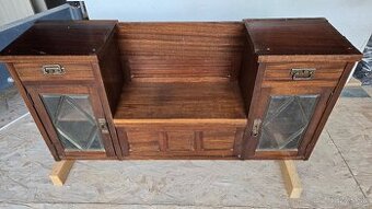 Predám túto starozitnu skrinku,komodu,