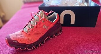 Dámske bežecké topánky