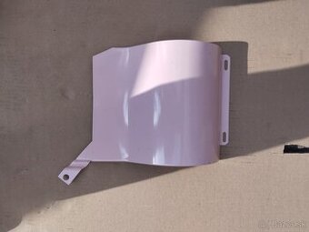 Predam kryt alterantor a radiator Zetor - 1