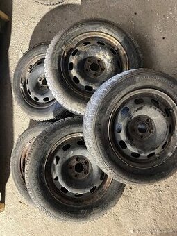 Predám plechové disky 5x100 R15 s pneumatikami