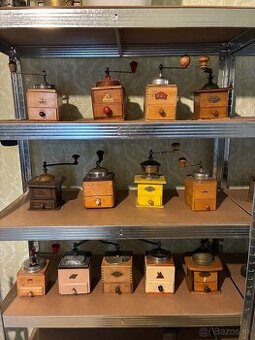 Starožitný mlynček na kávu