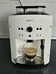 Kávovar Krups EA81