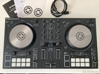 Native Instruments Traktor Kontrol S2 MK3 DJ kontroler