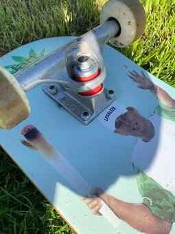 Skateboard