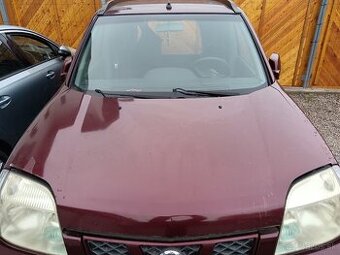 Predná kapota na Nissan X Trail t30