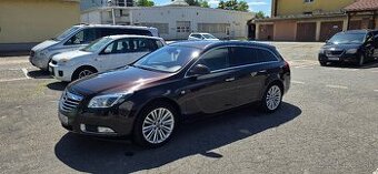 Opel Insignia Sport Tourer 2012-118 kW