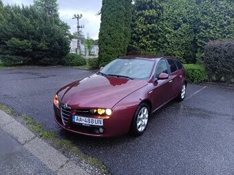Alfa Romeo 159