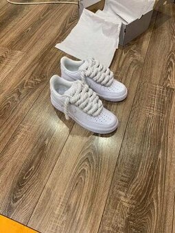 Predám botasky NIKE AIR FORCE 1