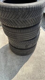 Celoročné pneu 225/50 R17