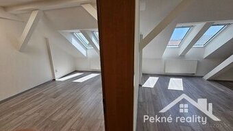 Prenájom podkrovného priestoru na námestí SNP Zvolen