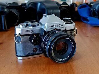 YASHICA FX-D Quartz (Yashica lens 2/50mm Japan) - 1980