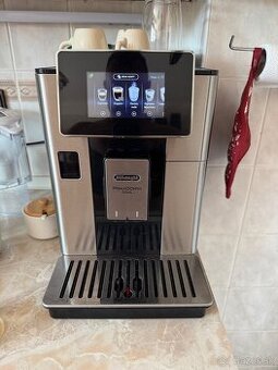 Kávovar Delonghi PRIMADONNA Soul
